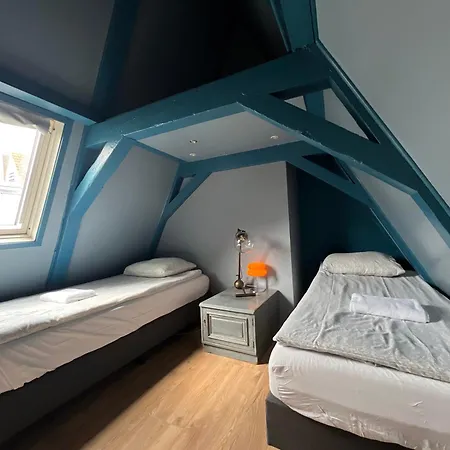 Bed & Breakfast Nes 2*