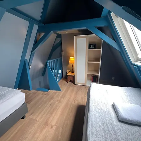 Bed and Breakfast Nes Άμστερνταμ